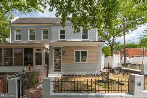 118 53rd St SE, Washington, DC 20019