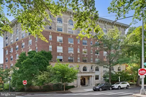 2039 New Hampshire Ave NW #303, Washington, DC 20009