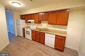 1921 Rosedale St NE, Washington, DC 20002 photo 2