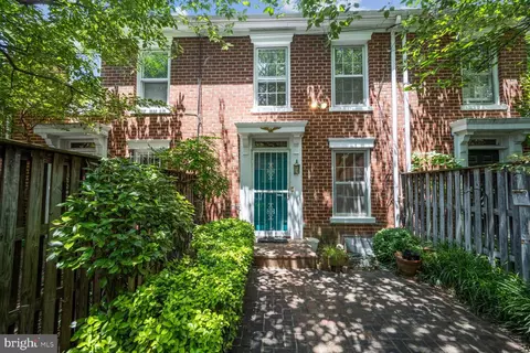 Exterior - 632 12 Browns Ct SE #1/2, Washington, DC 20003 photo 1 of 2