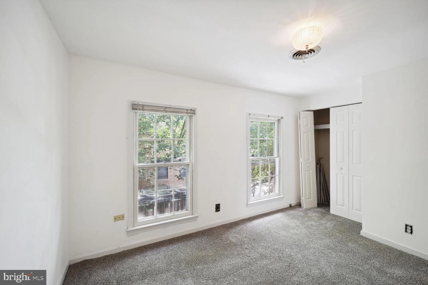 Bedroom - 632 12 Browns Ct SE #1/2, Washington, DC 20003 photo 1 of 1
