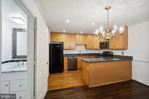 Kitchen - 632 12 Browns Ct SE #1/2, Washington, DC 20003 photo 3 of 3