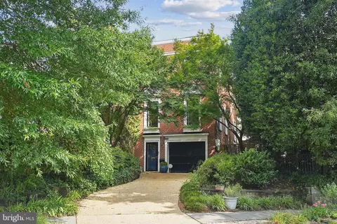 3506 Idaho Ave NW, Washington, DC 20016