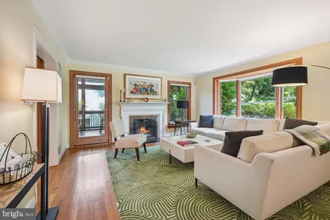 2808 29th Pl NW, Washington, DC 20008 photo 4