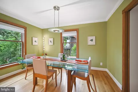 2808 29th Pl NW, Washington, DC 20008 photo 8