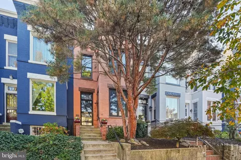 1217 E Street St NE, Washington, DC 20002