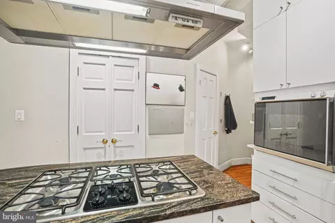 Kitchen - 1217 E Street St NE, Washington, DC 20002 photo 3 of 3