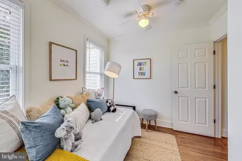 24 16th St SE, Washington, DC 20003 photo 15