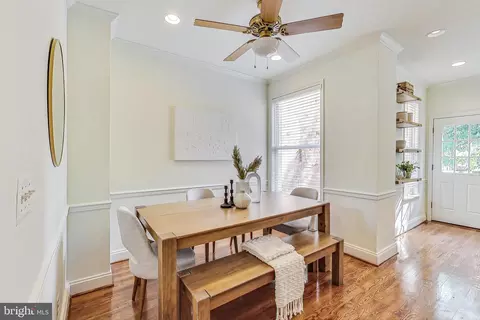 24 16th St SE, Washington, DC 20003 photo 5