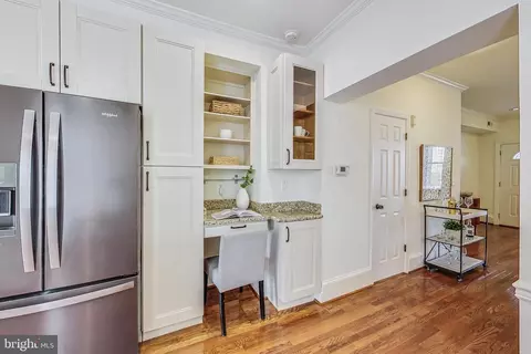 24 16th St SE, Washington, DC 20003 photo 9