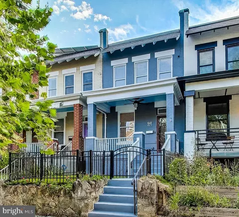 24 16th St SE, Washington, DC 20003