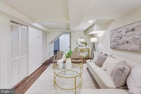24 16th St SE, Washington, DC 20003 photo 19