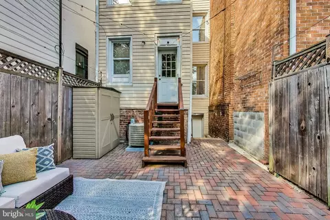 24 16th St SE, Washington, DC 20003 photo 23