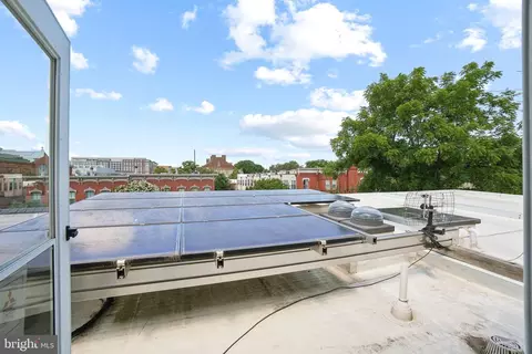 708 5th St SE, Washington, DC 20003 photo 23