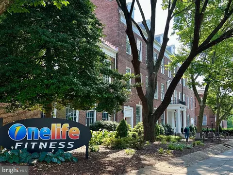 708 5th St SE, Washington, DC 20003 photo 25
