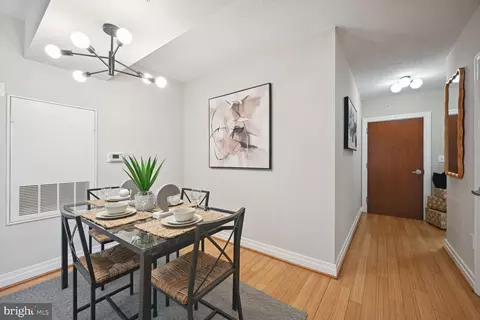 915 E Street St NW #903, Washington, DC 20004 photo 3