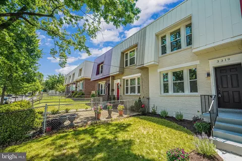3319 B St SE, Washington, DC 20019