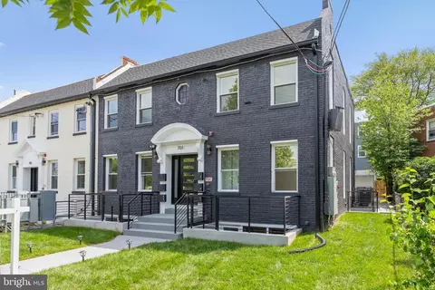 701 Quincy St NE #5, Washington, DC 20017