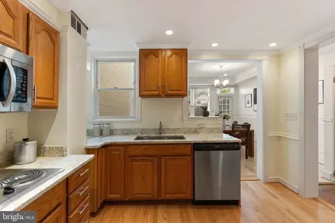 Kitchen - 821 C St SE, Washington, DC 20003 photo 1 of 2