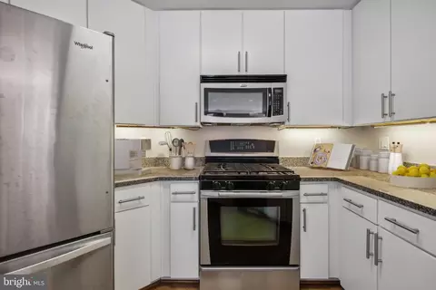 Kitchen - 915 E Street St NW #1215, Washington, DC 20004 photo 1 of 3