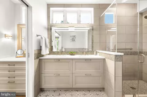 Bath - 222 11th St NE, Washington, DC 20002 photo 2 of 5