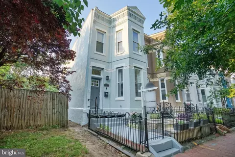 608 G St NE, Washington, DC 20002