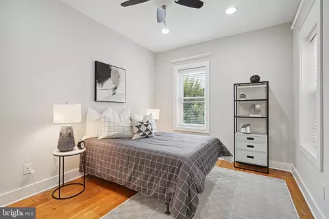 608 G St NE, Washington, DC 20002 photo 18