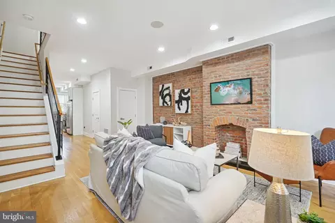 608 G St NE, Washington, DC 20002 photo 3