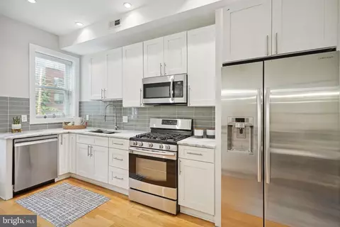 608 G St NE, Washington, DC 20002 photo 9