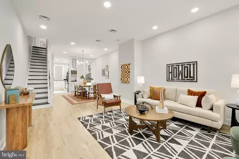 613 11th St NE, Washington, DC 20002