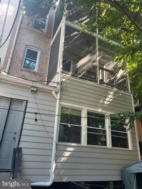 Exterior - 515 Constitution NE, Washington, DC 20002 photo 3 of 6