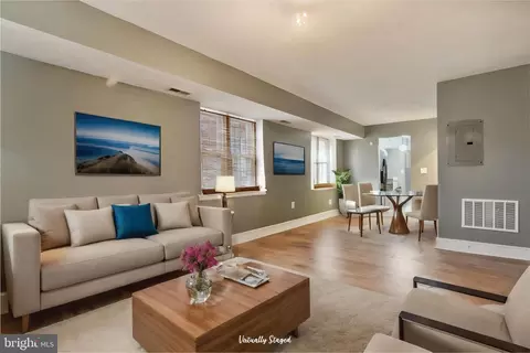 121 Galveston Pl SW #1, Washington, DC 20032