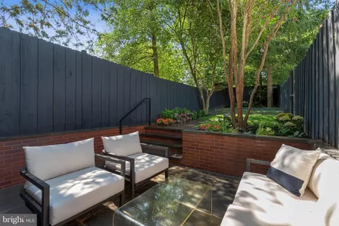 Exterior - 2716 O St NW, Washington, DC 20007 photo 2 of 5