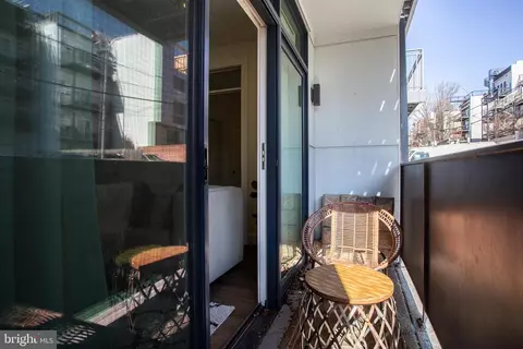 2337 Champlain St NW #106, Washington, DC 20009 photo 27
