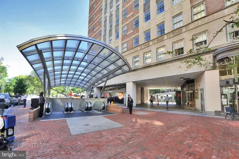2337 Champlain St NW #106, Washington, DC 20009 photo 33