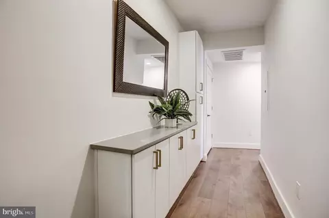 2337 Champlain St NW #106, Washington, DC 20009 photo 24