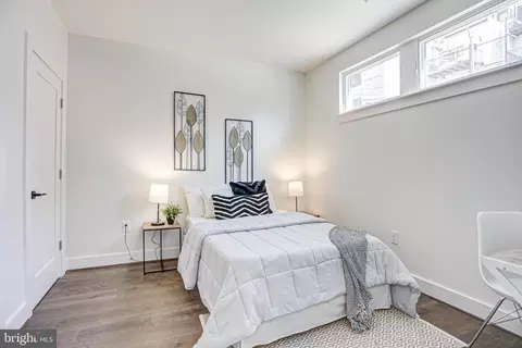 2337 Champlain St NW #106, Washington, DC 20009 photo 18