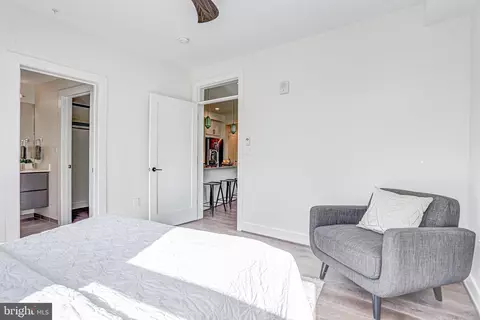 2337 Champlain St NW #106, Washington, DC 20009 photo 15