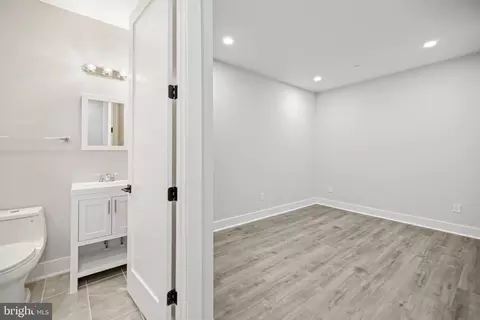824 18th St NE #9, Washington, DC 20002 photo 28