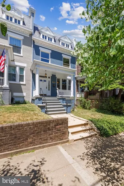 1507 Buchanan St NW, Washington, DC 20011
