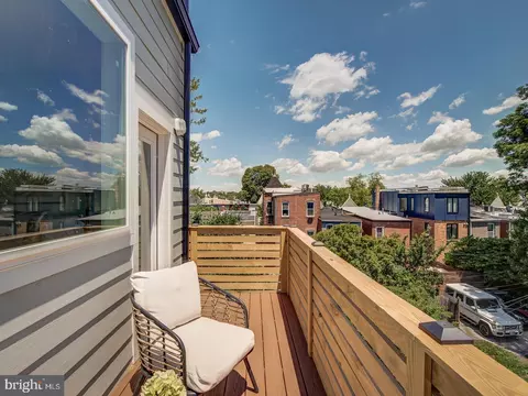 Exterior - 631 12th St NE, Washington, DC 20002 photo 10 of 10