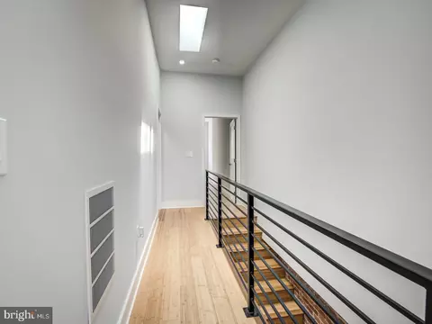 Entry Way - 631 12th St NE, Washington, DC 20002 photo 11 of 11