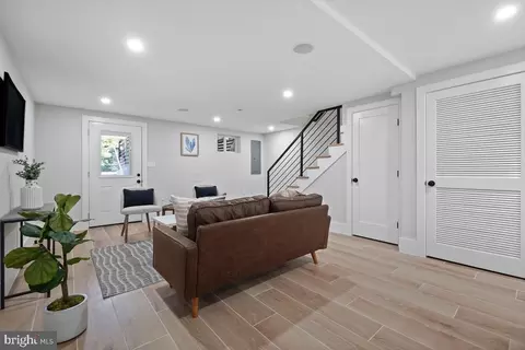 1622 D St NE, Washington, DC 20002 photo 23