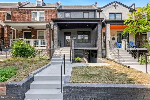 1622 D St NE, Washington, DC 20002