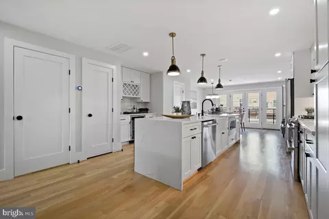 1622 D St NE, Washington, DC 20002 photo 8