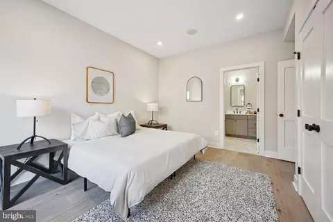 1820 19th St NW #2, Washington, DC 20009 photo 12