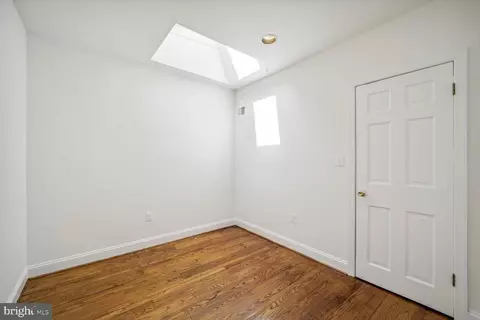 Bedroom - 334 11th St SE, Washington, DC 20003 photo 3 of 5