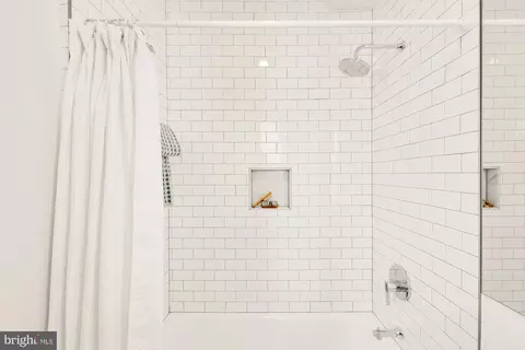 Bath - 1116 P St NW #C, Washington, DC 20005 photo 3 of 4