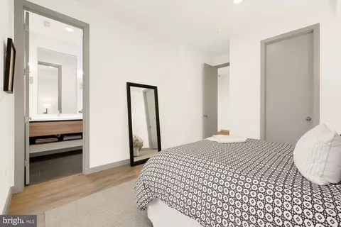 Bedroom - 1116 P St NW #C, Washington, DC 20005 photo 3 of 5
