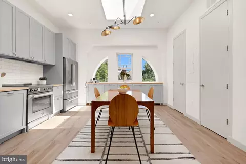 Kitchen - 1116 P St NW #C, Washington, DC 20005 photo 2 of 4